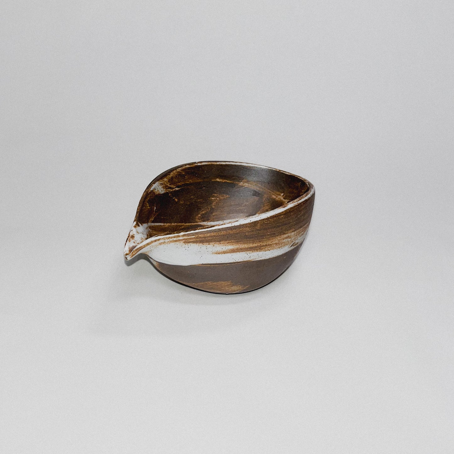 Raindrop Spouted Matcha Bowl