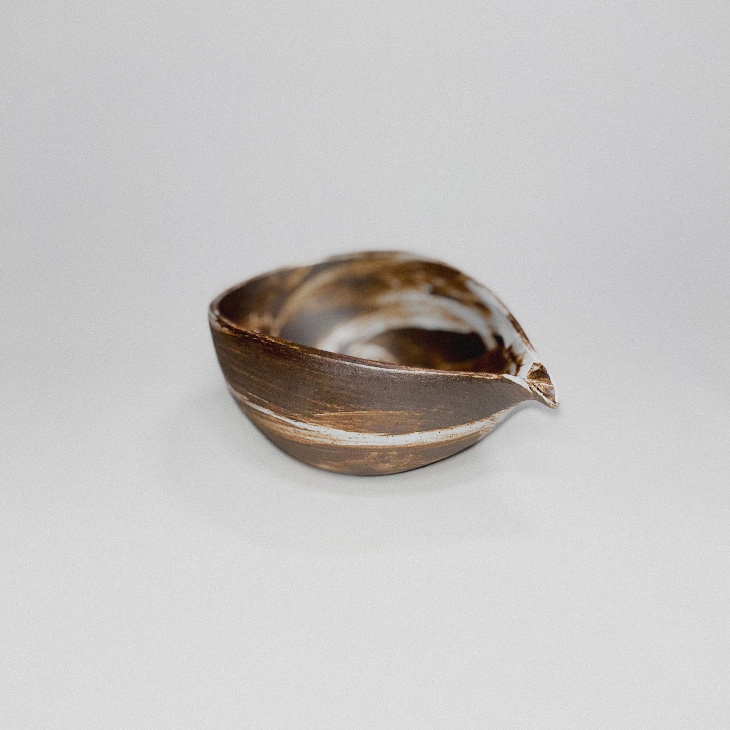 Raindrop Spouted Matcha Bowl